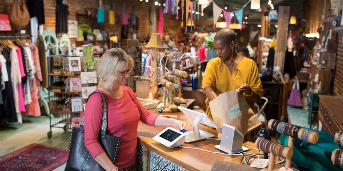 Ten Ideas to improve the checkout counter experience