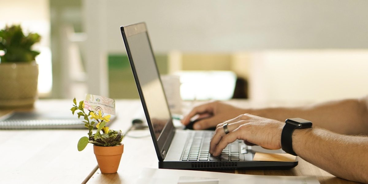 Online, connection, nature — A Homeowner's Guide to Selling a House Fast in Riverside