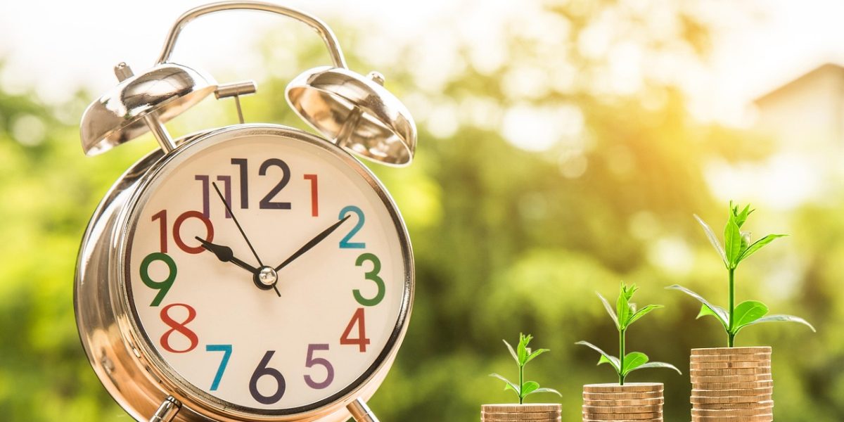 Clock, money, growth — How Renters Insurance in NC Saves Money in the Long Run