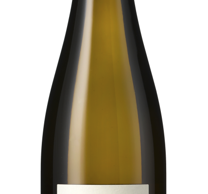 Low-intervention wines: exploring natural winemaking practices