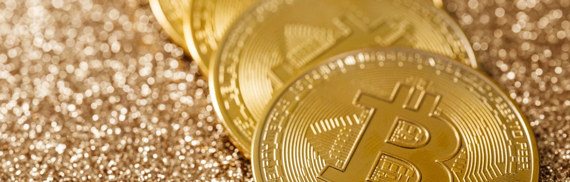 Bitcoin ETF flows
